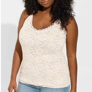 Torrid Stretch Lace V-Neck Cami Dew (Cream) Size 4